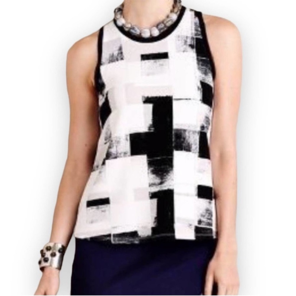 Geometric tank